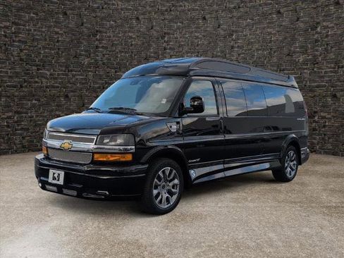 New 2025 Chevrolet Express 2500 Extended w/ Driver Convenience Package image 6