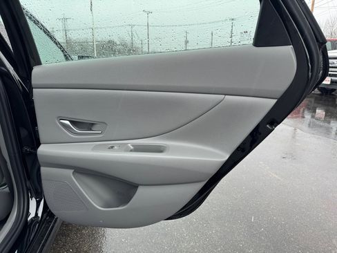 New 2026 Hyundai Elantra Sport FWD image 25