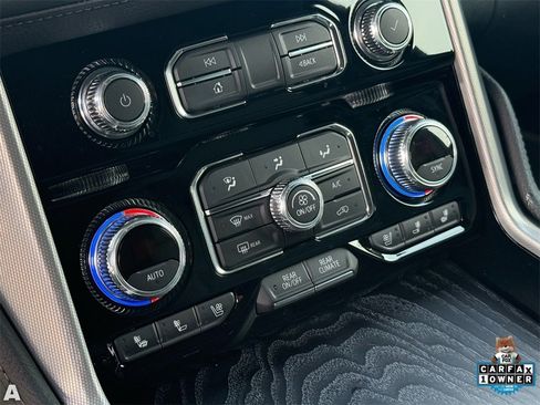 Used 2021 GMC Yukon Denali w/ Denali Ultimate Package image 22