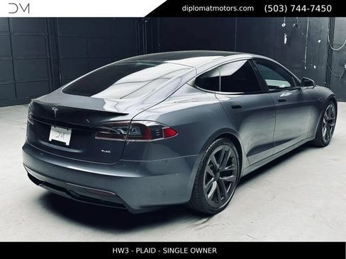 Used 2022 Tesla Model S Plaid AWD/4WD image 6
