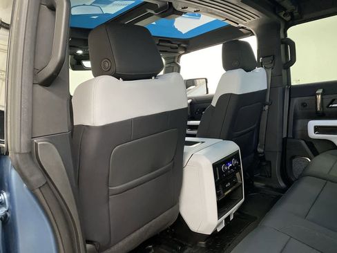 Used 2024 GMC Hummer EV 3X w/ Omega Edition image 15