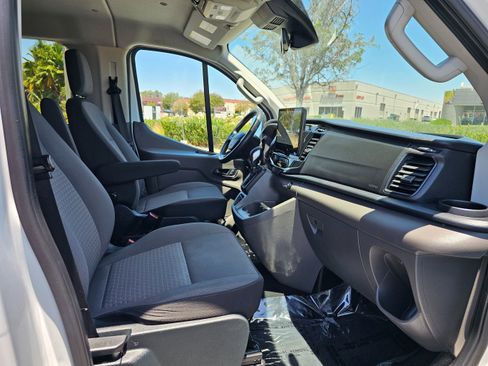 Used 2023 Ford Transit 350 XLT RWD image 29