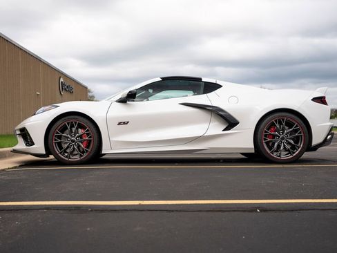 Certified 2023 Chevrolet Corvette Stingray Premium Cpe w/ Z51 Performance Package RWD image 8