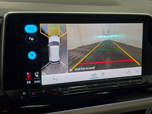 Used 2024 Volkswagen Atlas Cross Sport SEL Premium R-Line image 45