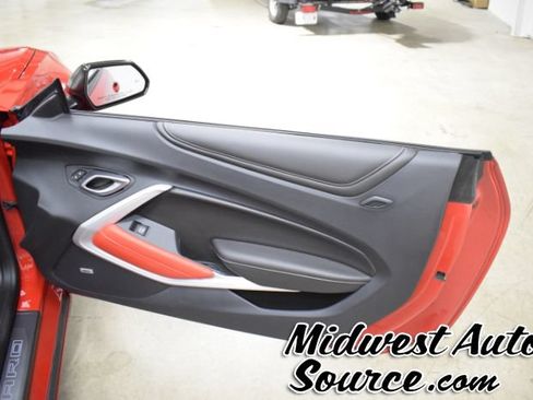Used 2022 Chevrolet Camaro SS RWD image 28