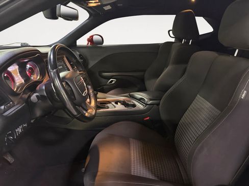 Used 2023 Dodge Challenger R/T RWD image 15