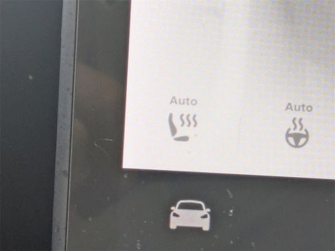 Used 2021 Tesla Model 3 Standard Range Plus image 21