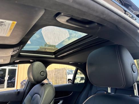 Used 2020 Mercedes-Benz C 300 Sedan w/ Premium Package image 14