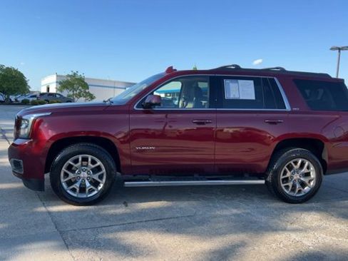 Used 2020 GMC Yukon SLT w/ Open Road Package AWD/4WD image 5