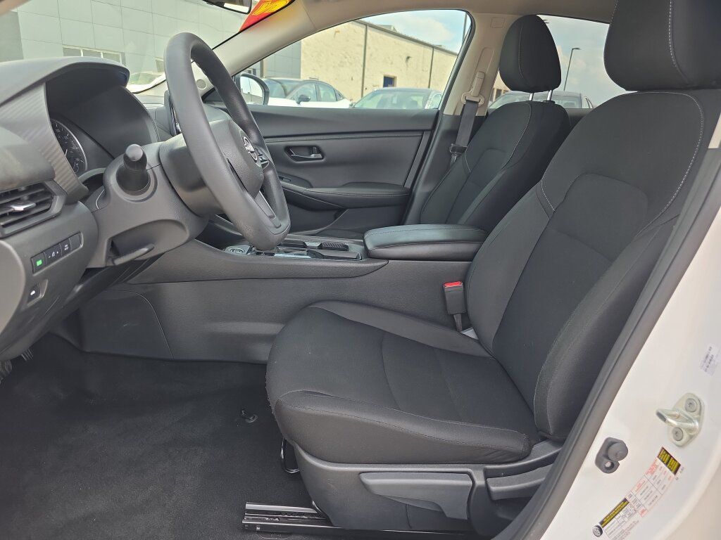 Used 2025 Nissan Sentra S FWD image 10