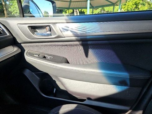 Used 2016 Subaru Legacy 2.5i Premium image 31