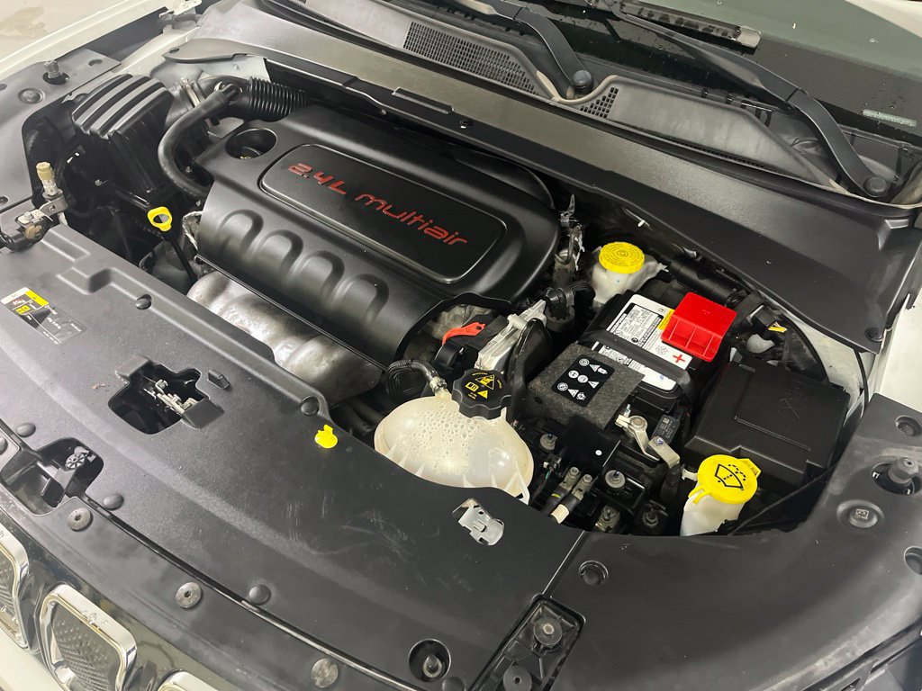 Used 2022 Jeep Compass Limited AWD/4WD image 11