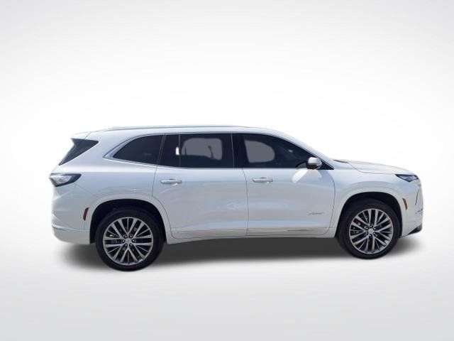 Used 2025 Buick Enclave Avenir w/ Trailering Package, 5000 lbs. FWD image 12