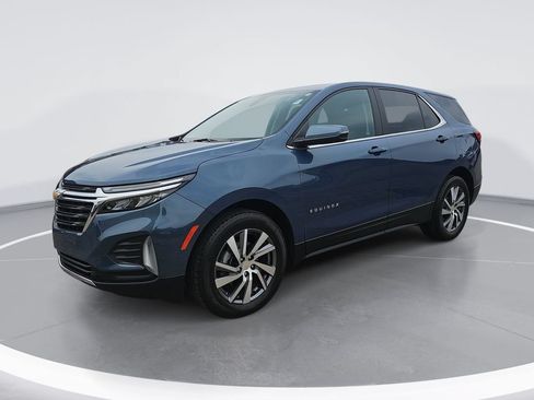 Certified 2024 Chevrolet Equinox LT AWD/4WD image 9