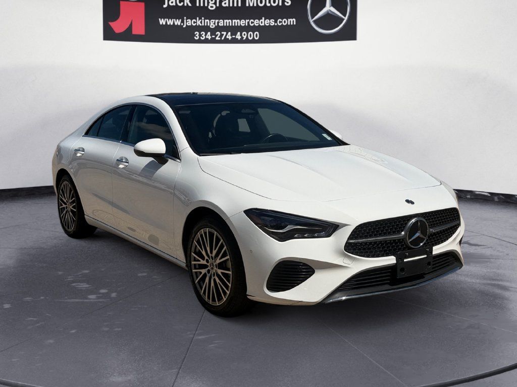 Used 2025 Mercedes-Benz CLA 250 image 7