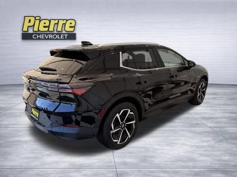 New 2026 Chevrolet Equinox EV LT image 6