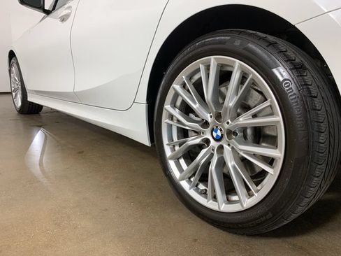 Used 2023 BMW 330i xDrive Sedan w/ Driving Assistance Package AWD/4WD image 15