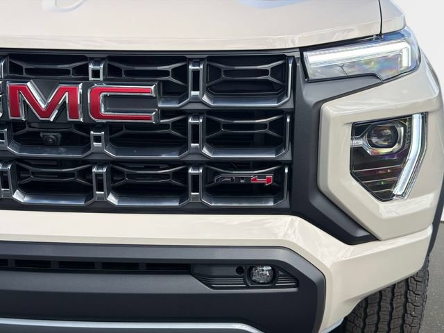 New 2026 GMC Canyon AT4 w/ Technology Plus Package AWD/4WD image 9