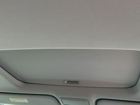 Used 2018 Honda Odyssey EX-L image 22