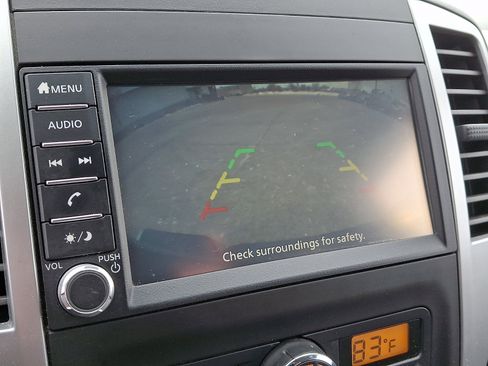 Used 2020 Nissan Frontier SV image 23