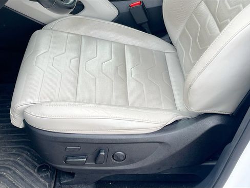 Used 2020 Kia Telluride SX w/ SX Prestige Package AWD/4WD image 20