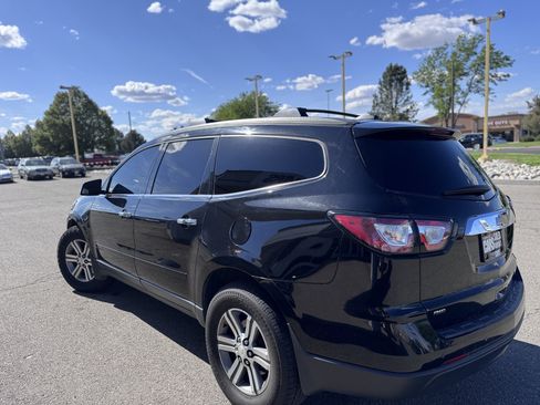 Used 2016 Chevrolet Traverse LT AWD/4WD image 6