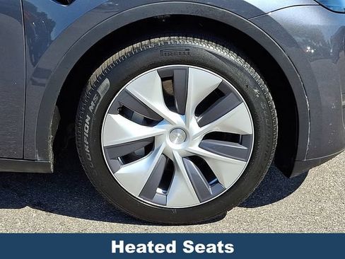 Used 2023 Tesla Model Y Long Range AWD/4WD image 10