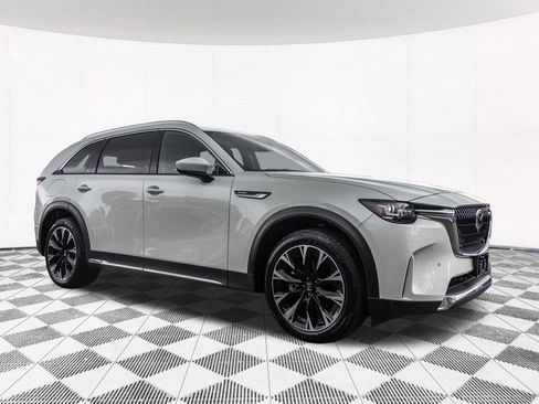 Used 2024 MAZDA CX-90 Plug-In Hybrid w/ Premium Plus AWD/4WD image 11