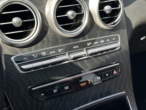 Certified 2023 Mercedes-Benz GLC 300 4MATIC Coupe image 31