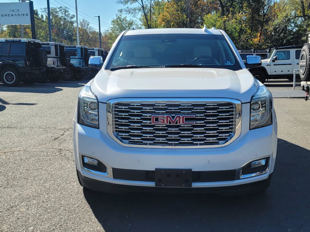 Used 2019 GMC Yukon Denali w/ Denali Ultimate Package AWD/4WD image 2