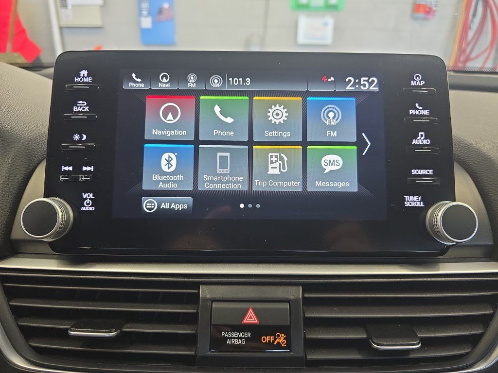 Used 2020 Honda Accord Touring image 21