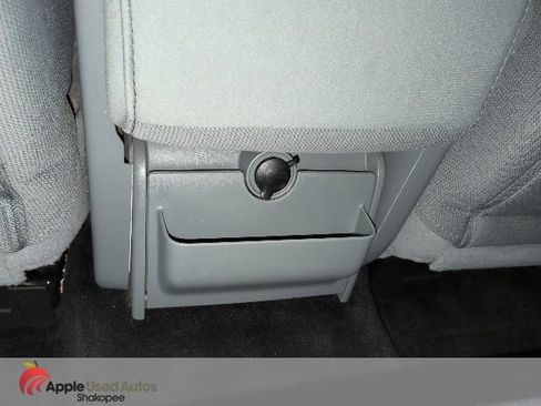 Used 2011 Ford F150 XLT w/ XLT Chrome Pkg image 26