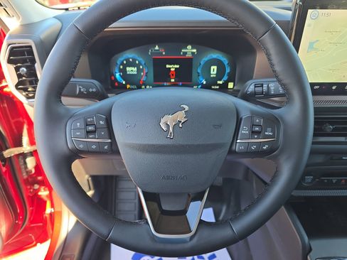 New 2025 Ford Bronco Sport Outer Banks w/ Sasquatch Outer Banks Package AWD/4WD image 25