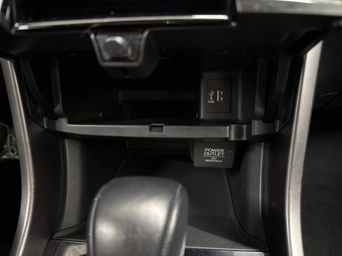 Certified 2017 Honda Accord Sport image 33