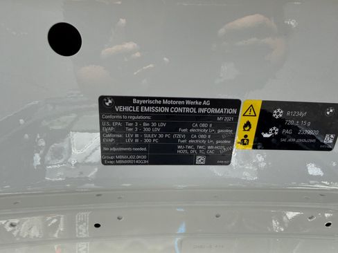 Used 2021 BMW 330e w/ Driving Assistance Package RWD image 22