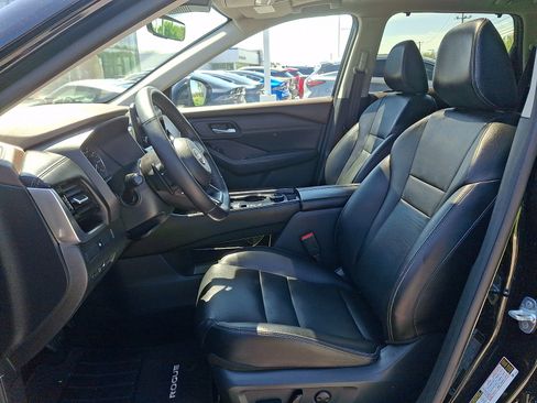 Certified 2023 Nissan Rogue SL w/ SL Premium Package AWD/4WD image 14