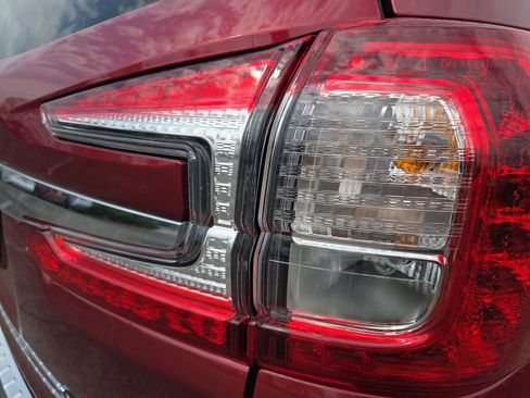 Certified 2025 Subaru Ascent Touring AWD/4WD image 29
