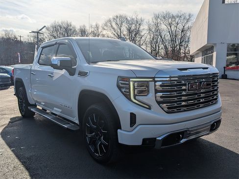 Certified 2022 GMC Sierra 1500 Denali w/ Technology Package image 3