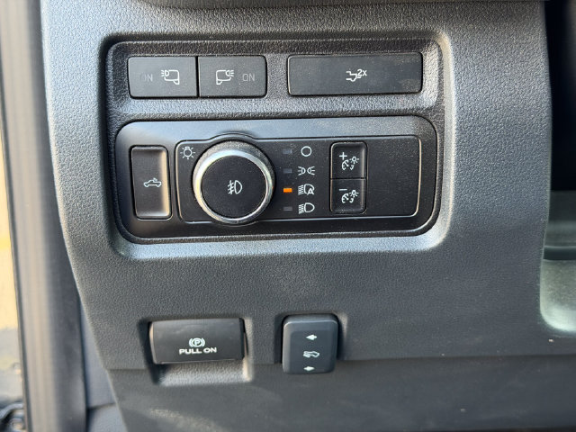 Used 2024 Ford F250 Lariat w/ Sport Appearance Package AWD/4WD image 9