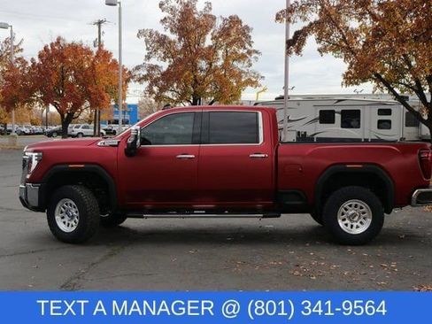 New 2025 GMC Sierra 3500 SLT w/ SLT Premium Package image 3