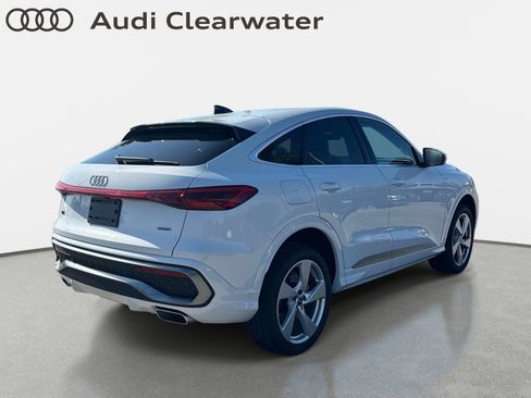 Used 2025 Audi Q5 Premium Plus AWD/4WD image 3