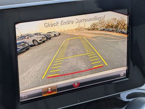 Used 2018 Mercedes-Benz C 300 Sedan image 12