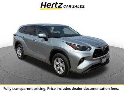 Used 2025 Toyota Highlander LE