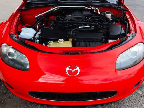 Used 2008 MAZDA MX-5 Miata Grand Touring w/ Premium Pkg RWD image 52