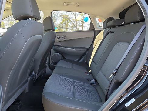 Used 2023 Hyundai Kona SEL image 25