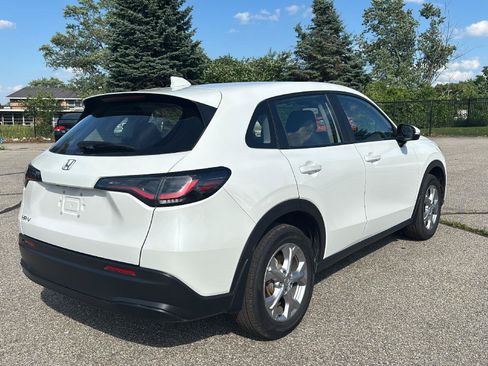 Used 2025 Honda HR-V LX image 23