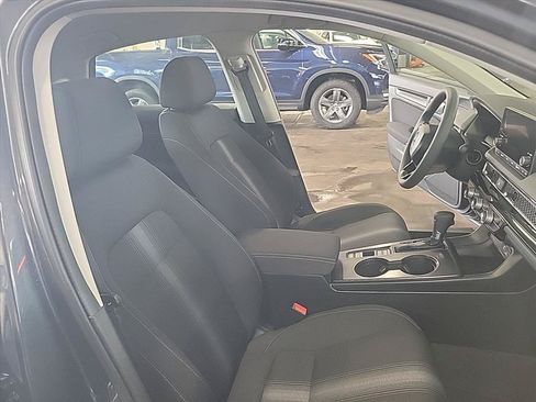 Used 2023 Honda Civic LX image 23