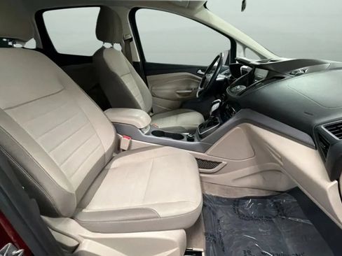 Used 2015 Ford C-MAX SE w/ Equipment Group 203A FWD image 19