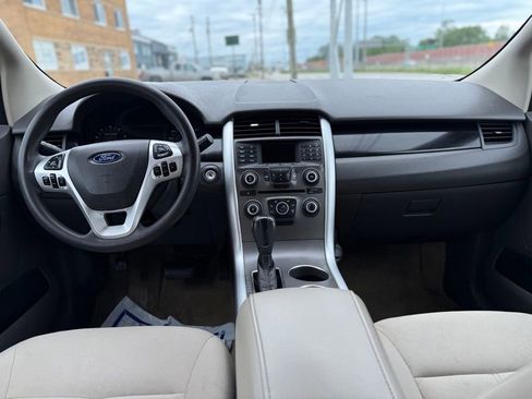 Used 2012 Ford Edge SE FWD image 18