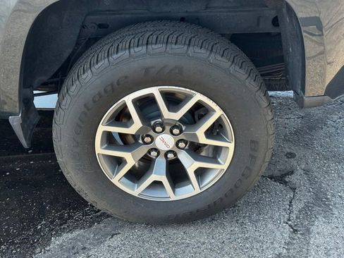 Used 2018 GMC Canyon All Terrain w/ Trailering Package AWD/4WD image 11